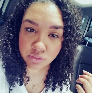 Meet your Posher, Katrina